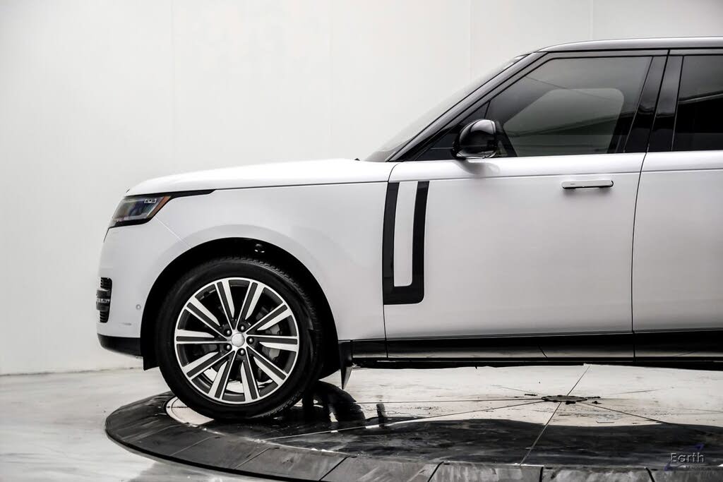2023 Land Rover Range Rover P530 SE AWD