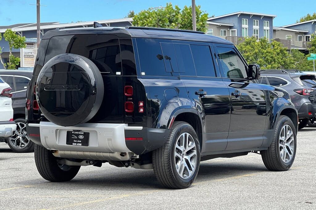 2025 Land Rover Defender 110 P300 S AWD