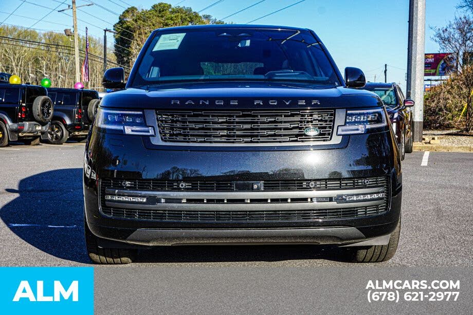 2025 Land Rover Range Rover P530 SE AWD