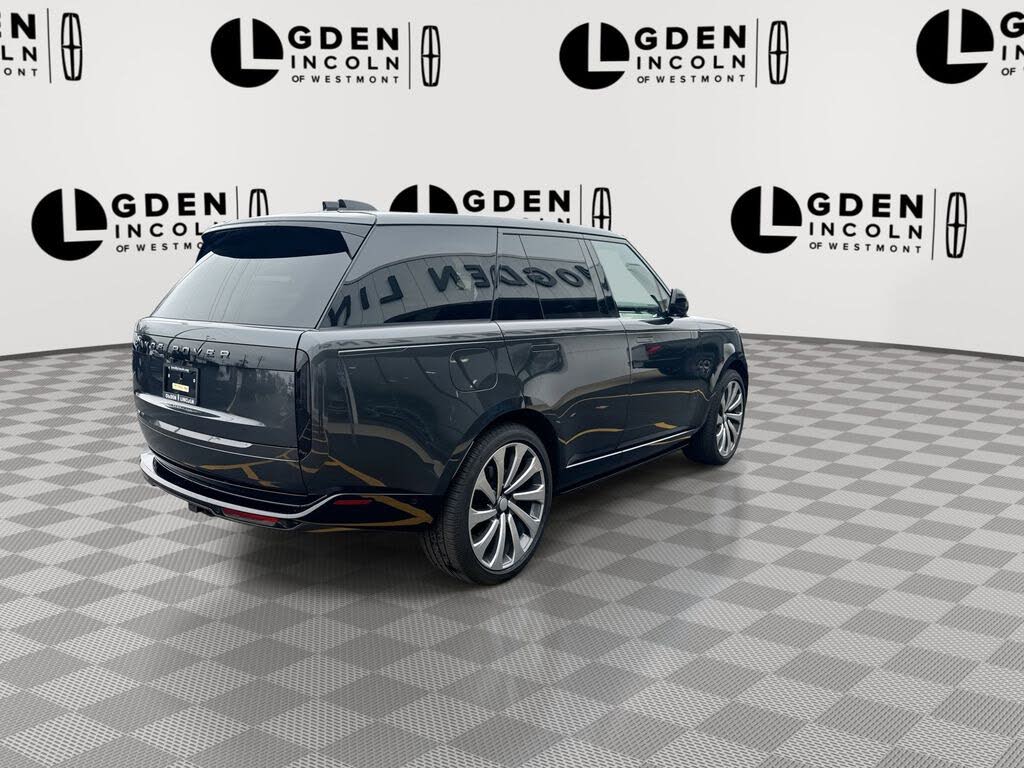 2025 Land Rover Range Rover P530 SE AWD