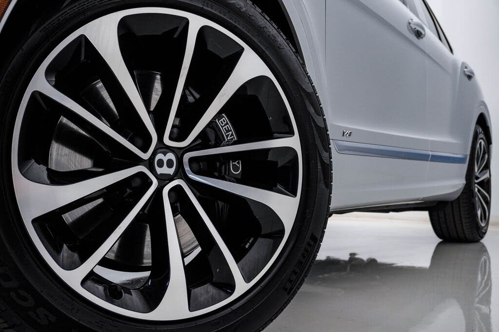 2022 Bentley Bentayga V8 AWD