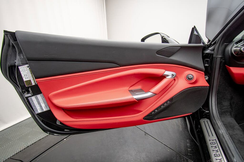 2022 Ferrari F8 Spider RWD