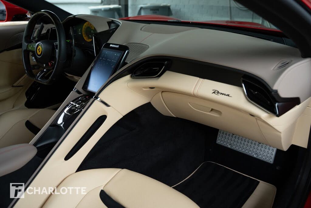 2022 Ferrari Roma RWD