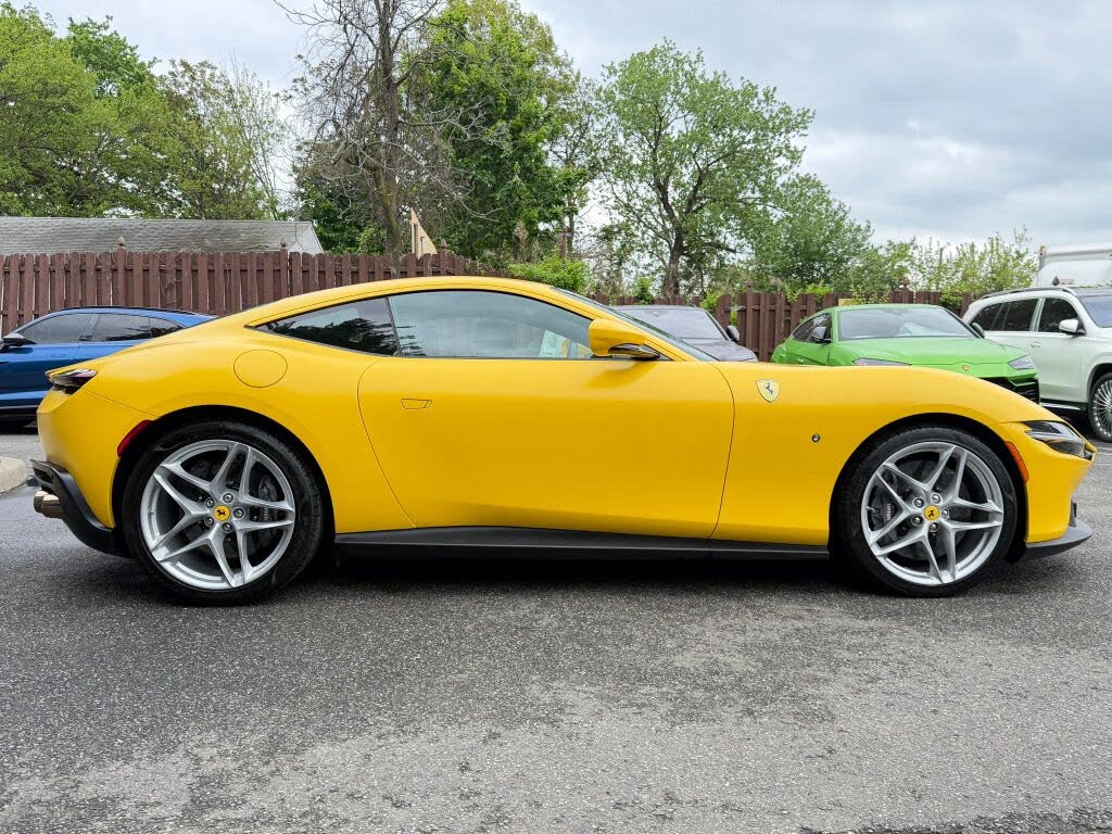 2022 Ferrari Roma RWD