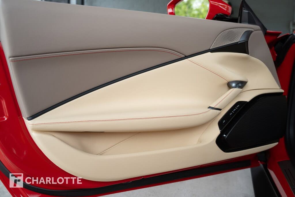 2022 Ferrari Roma RWD