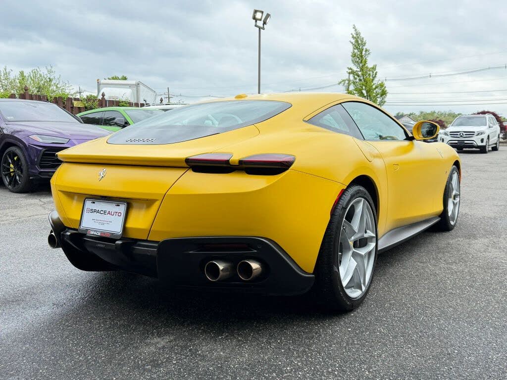 2022 Ferrari Roma RWD