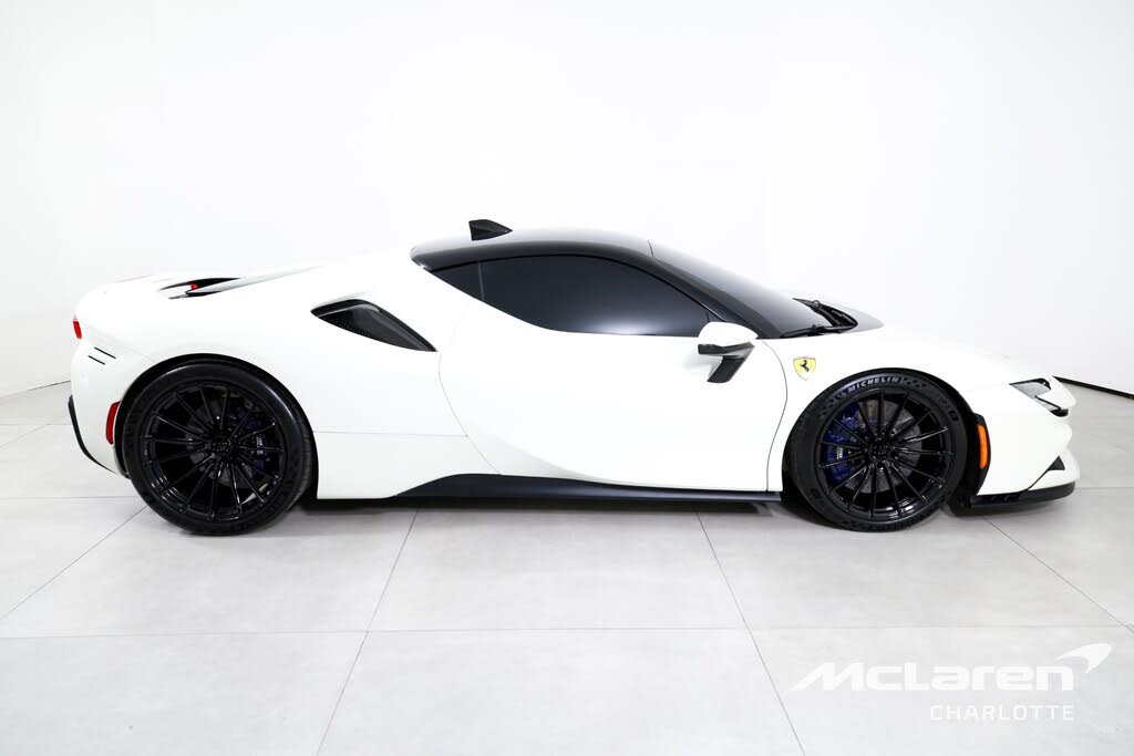 2022 Ferrari SF90 Stradale AWD