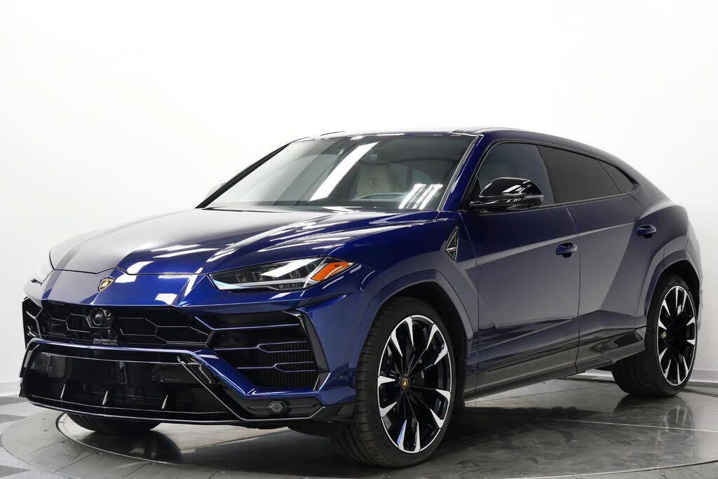 2022 Lamborghini Urus AWD