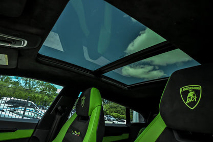 2022 Lamborghini Urus AWD