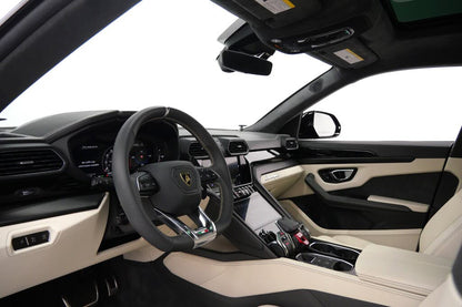 2022 Lamborghini Urus AWD