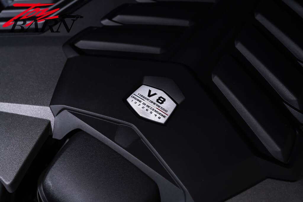 2022 Lamborghini Urus AWD