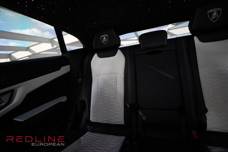 2022 Lamborghini Urus AWD