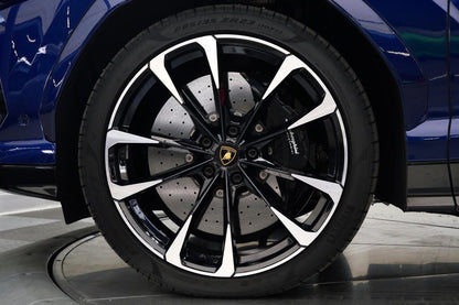 2022 Lamborghini Urus AWD
