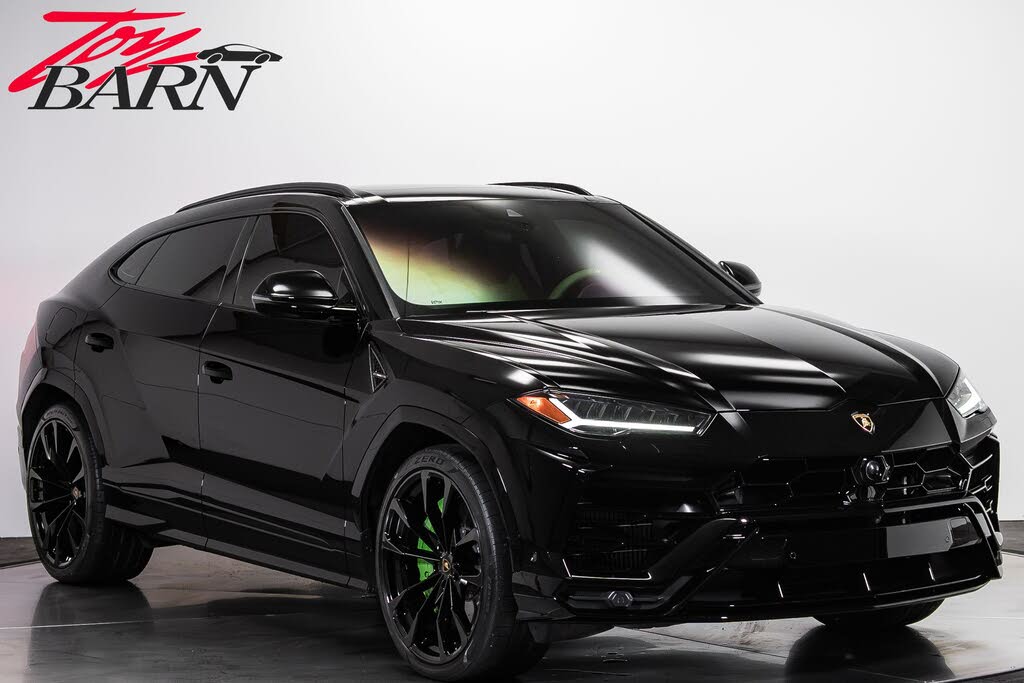 2022 Lamborghini Urus AWD