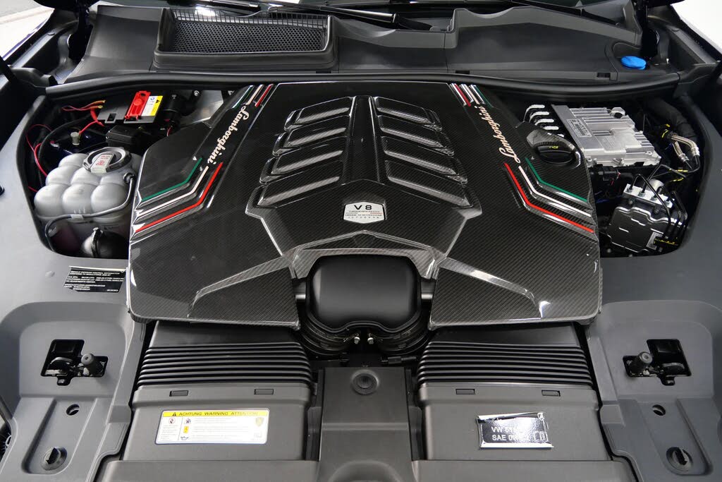 2022 Lamborghini Urus AWD