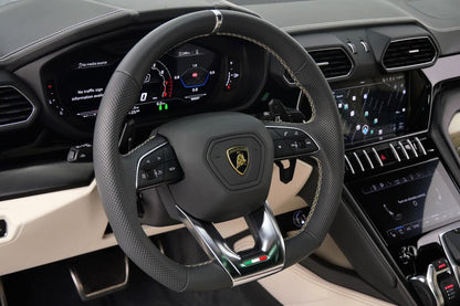 2022 Lamborghini Urus AWD