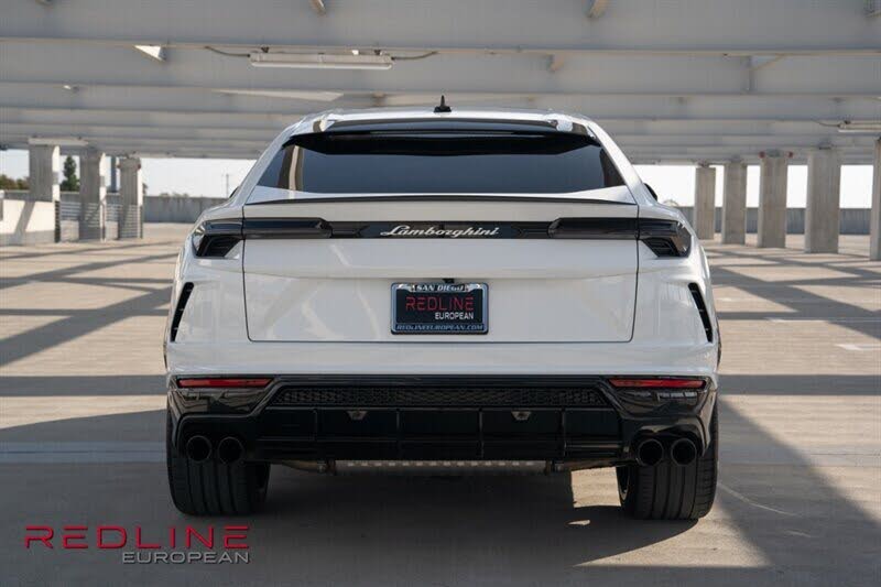 2022 Lamborghini Urus AWD
