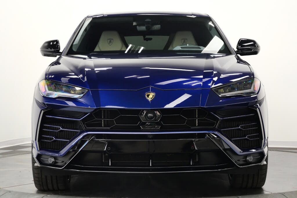 2022 Lamborghini Urus AWD