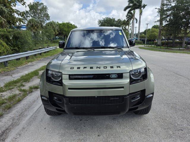2022 Land Rover Defender 110 X-Dynamic SE AWD