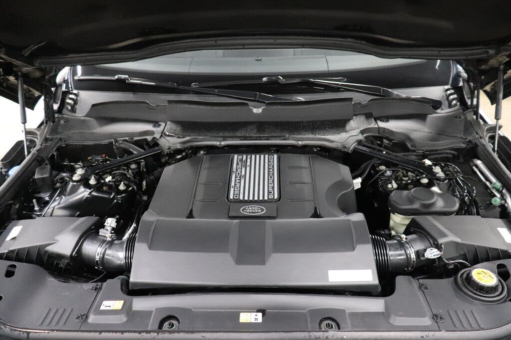2022 Land Rover Range Rover P525 HSE Westminster Edition 4WD