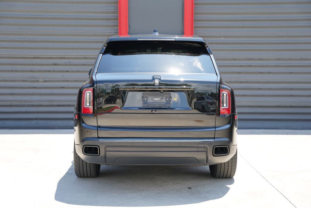 2022 Rolls-Royce Cullinan Black Badge AWD
