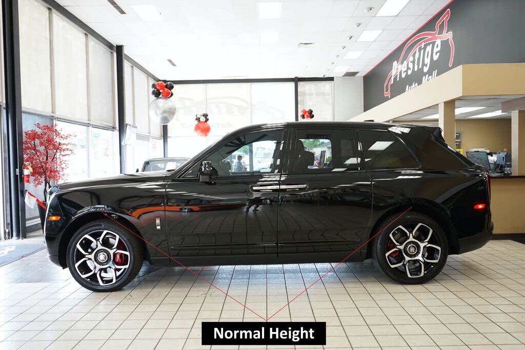 2022 Rolls-Royce Cullinan Black Badge AWD