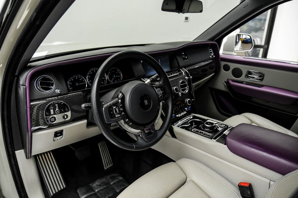 2022 Rolls-Royce Cullinan Black Badge AWD