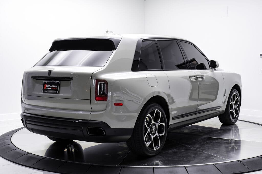 2022 Rolls-Royce Cullinan Black Badge AWD