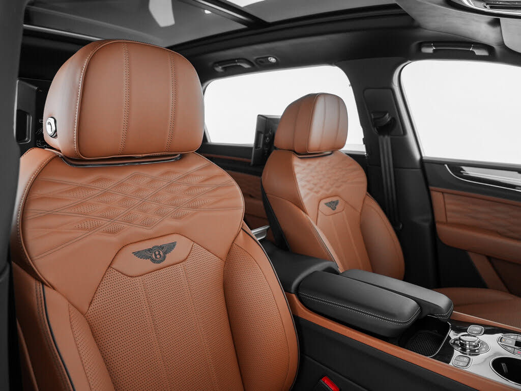 2023 Bentley Bentayga EWB Azure First Edition V8 AWD