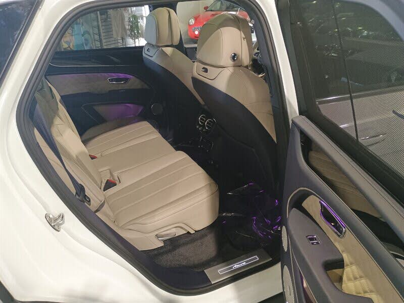 2023 Bentley Bentayga V8 AWD