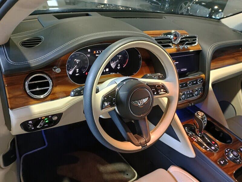 2023 Bentley Bentayga V8 AWD