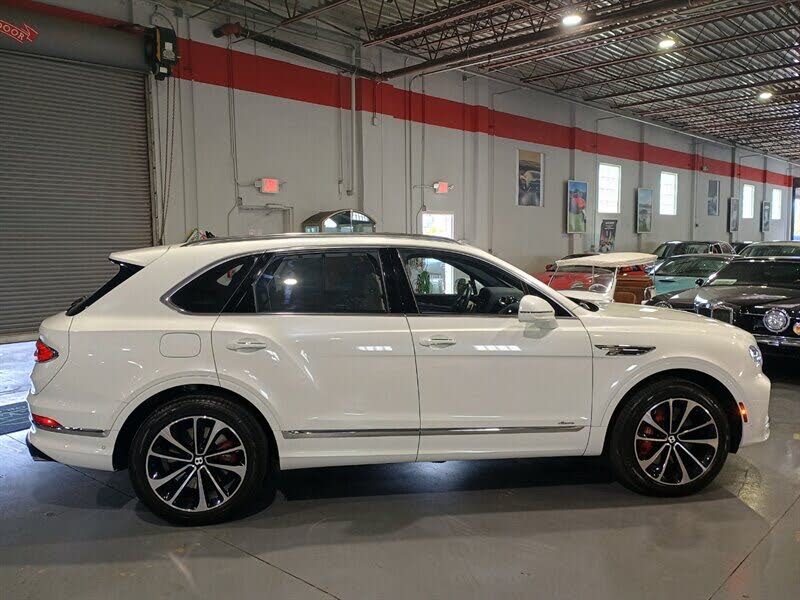 2023 Bentley Bentayga V8 AWD