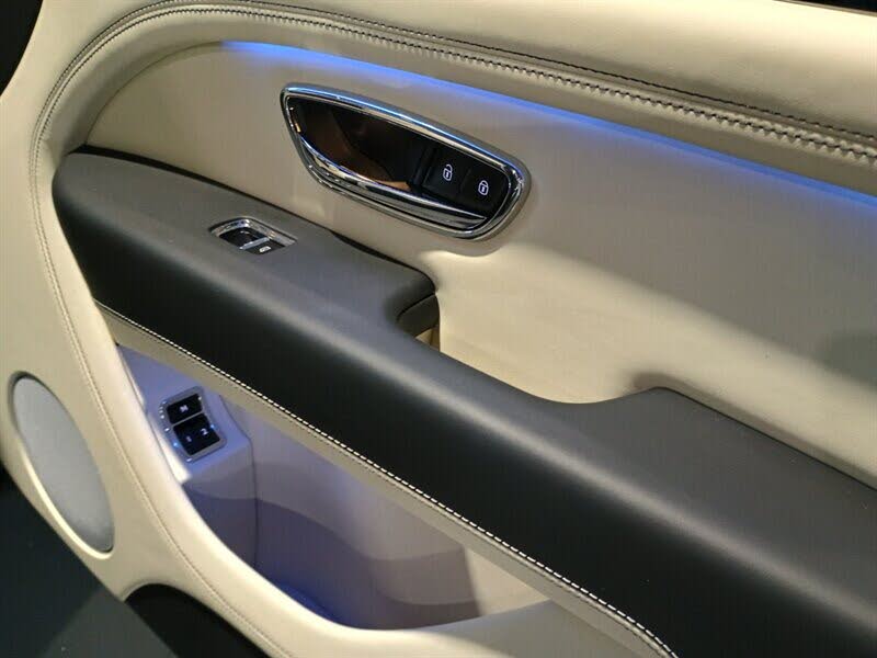 2023 Bentley Bentayga V8 AWD