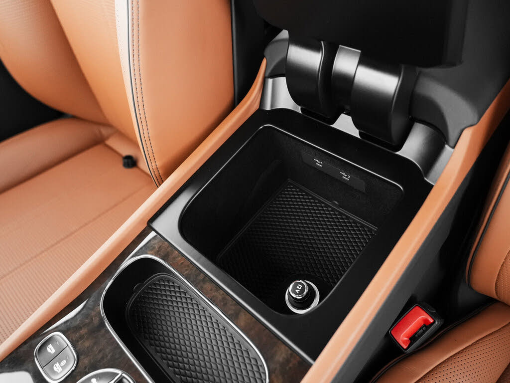 2023 Bentley Bentayga EWB Azure First Edition V8 AWD