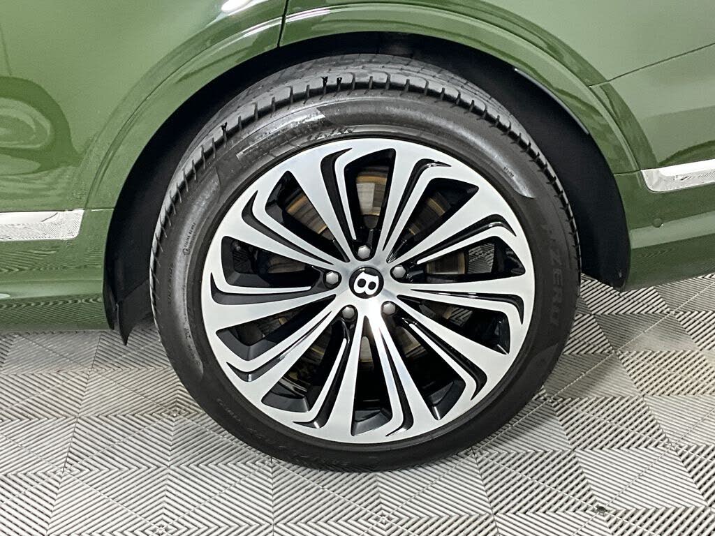 2023 Bentley Bentayga Azure V8 AWD