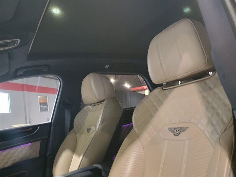 2023 Bentley Bentayga V8 AWD