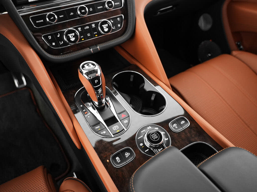 2023 Bentley Bentayga EWB Azure First Edition V8 AWD
