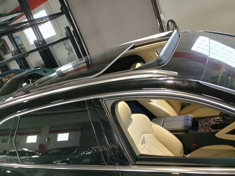 2023 Bentley Bentayga V8 AWD