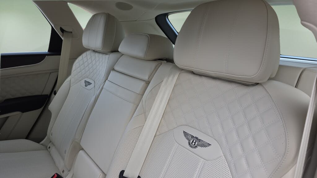 2023 Bentley Bentayga Azure V8 AWD