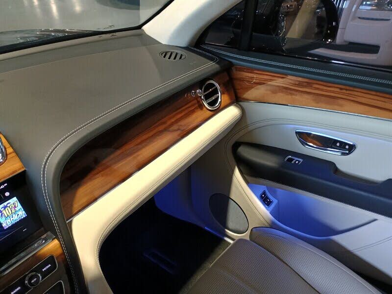 2023 Bentley Bentayga V8 AWD
