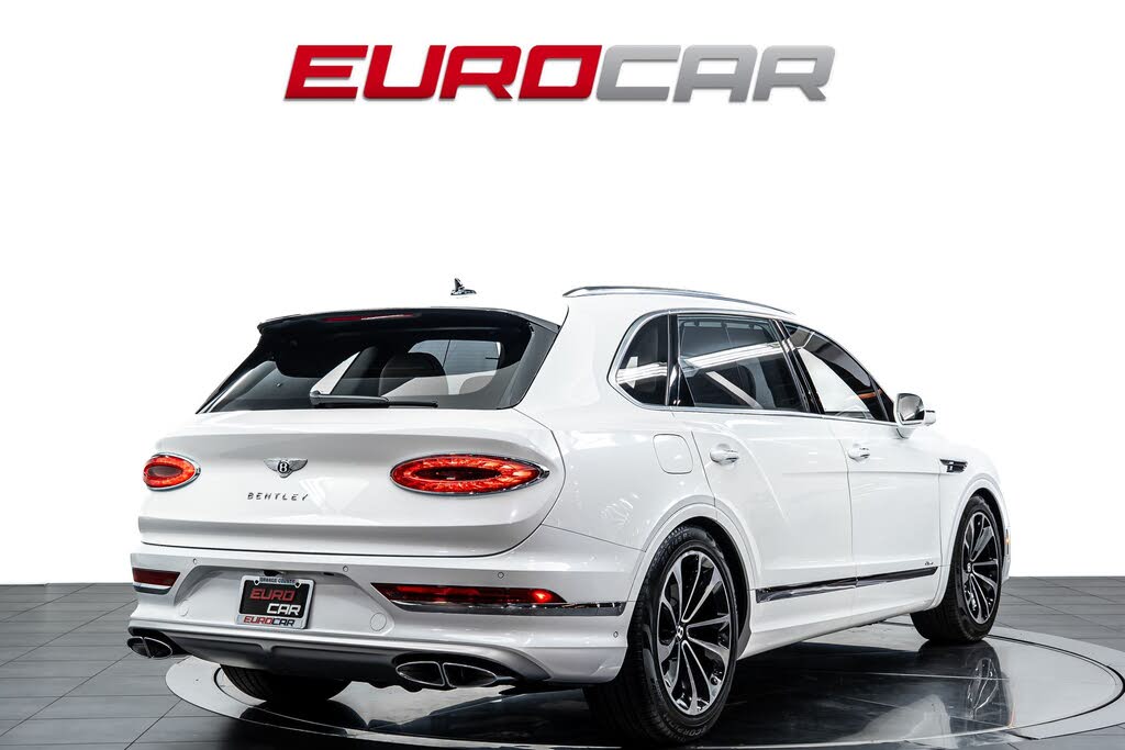 2023 Bentley Bentayga Azure V8 AWD
