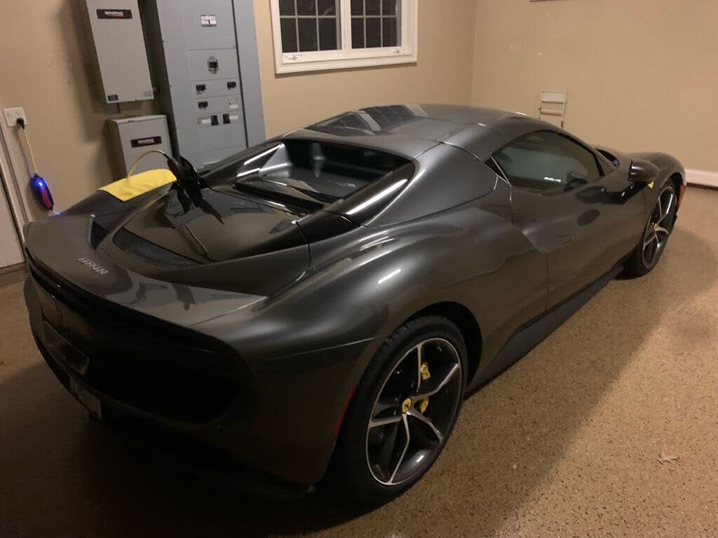 2023 Ferrari 296 GTS RWD
