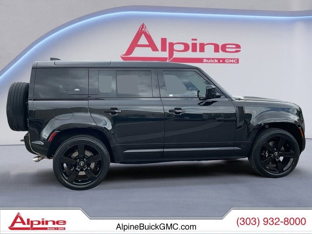 2023 Land Rover Defender 110 V8 AWD
