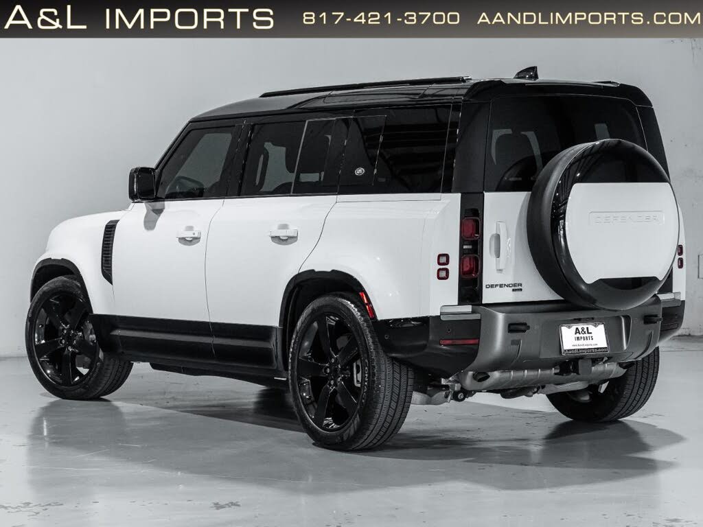 2023 Land Rover Defender 110 X-Dynamic SE AWD