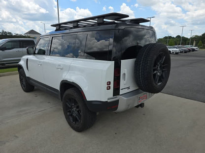 2023 Land Rover Defender 110 SE AWD
