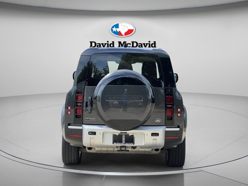 2023 Land Rover Defender 130 First Edition AWD
