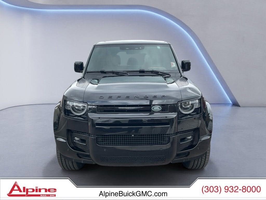 2023 Land Rover Defender 110 V8 AWD