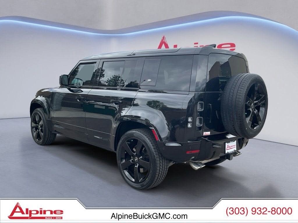 2023 Land Rover Defender 110 V8 AWD