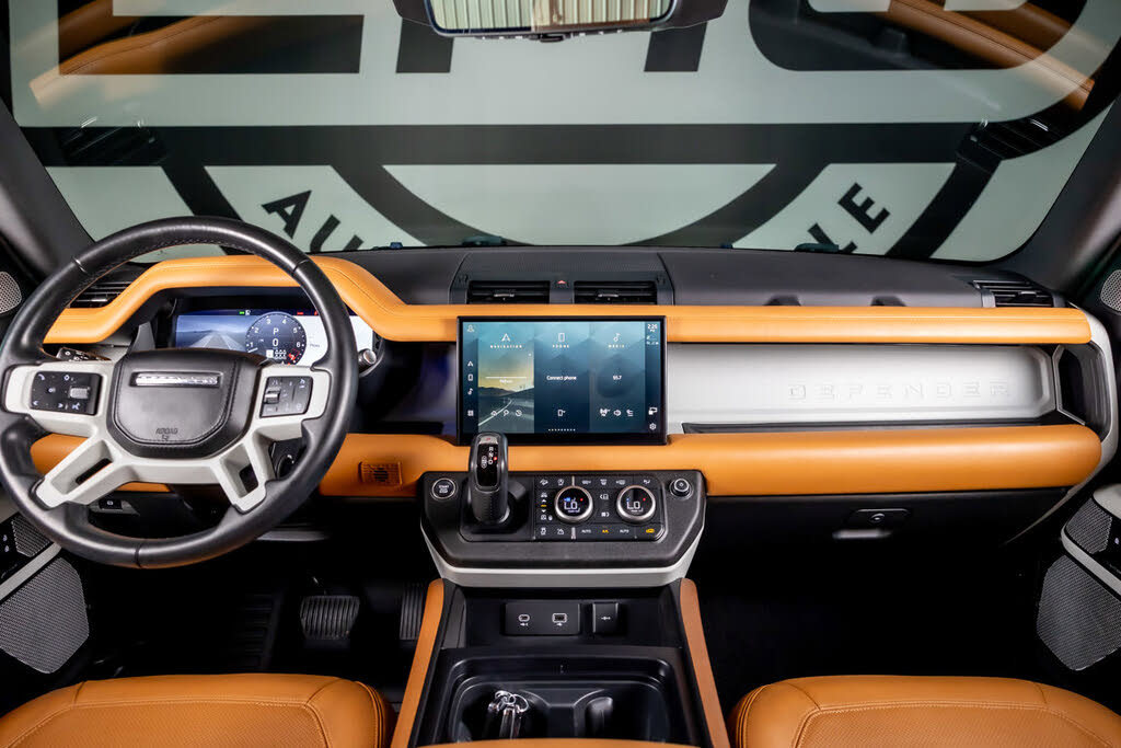 2023 Land Rover Defender 130 First Edition AWD