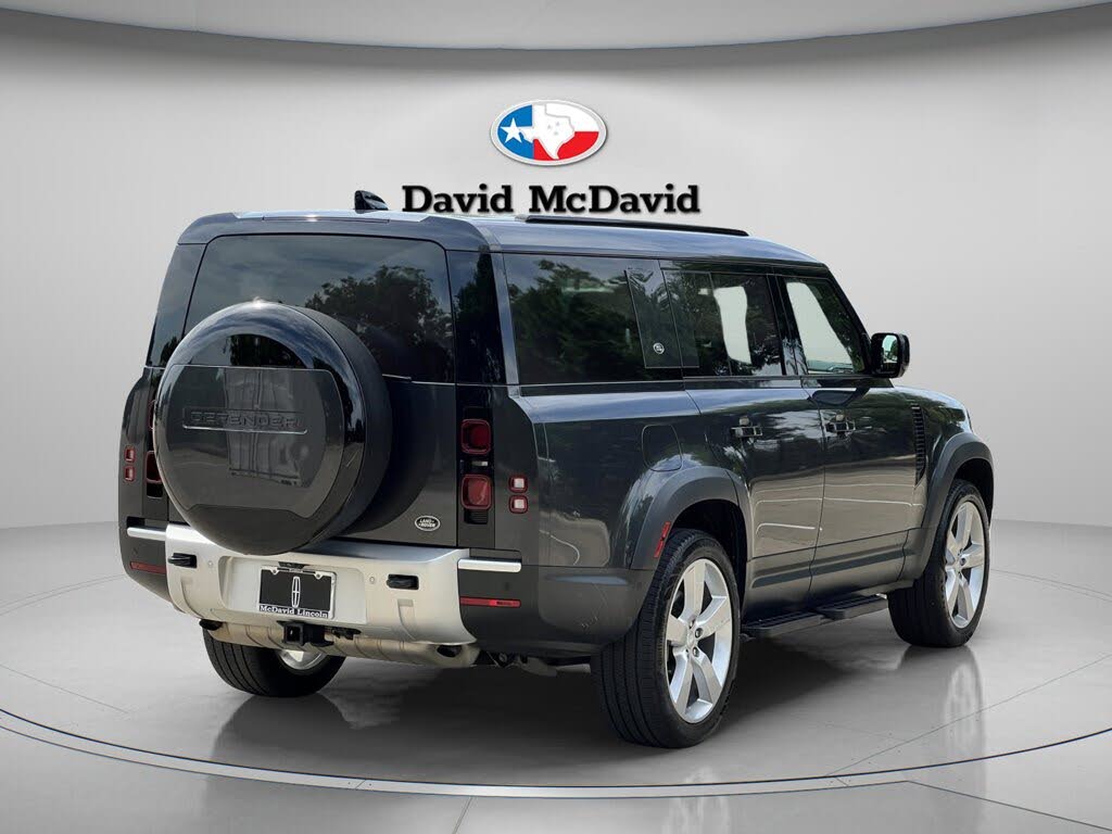 2023 Land Rover Defender 130 First Edition AWD